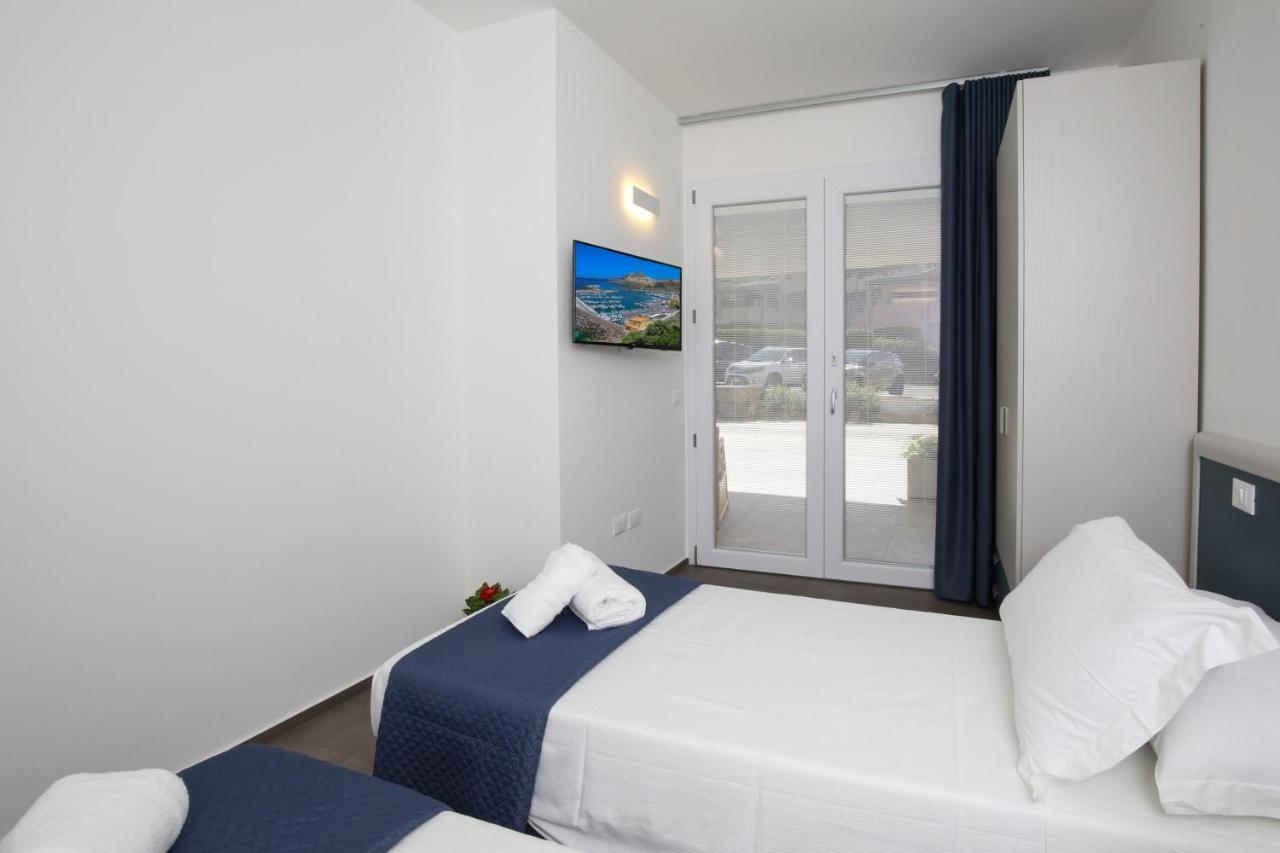 Appartamento Casa Vacanza Le Terrazze Via Parigi,23 Castelsardo Luaran gambar