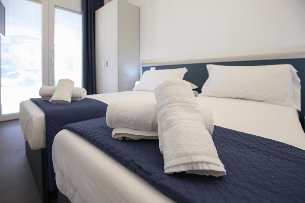 Appartamento Casa Vacanza Le Terrazze Via Parigi,23 Castelsardo Luaran gambar